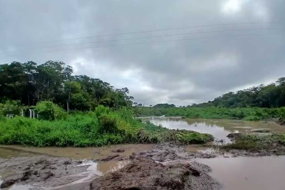 Quatro pontes são interditadas em Valentim Gentil após forte chuva; acumulado foi de 100 mm durante madrugada