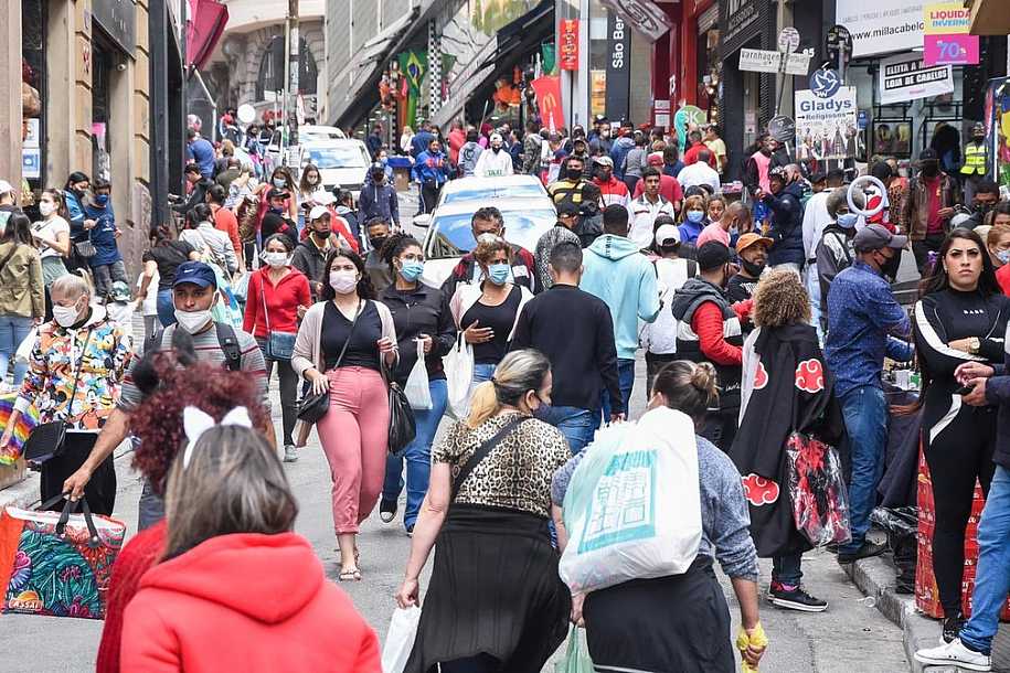 PIB do Brasil recua 0,1% no 2º trimestre e recuperação perde fôlego