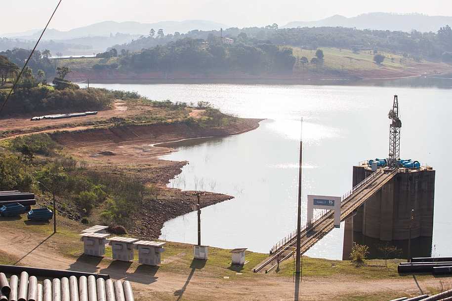 Todos os reservatórios que abastecem a Grande SP estão em déficit em relação a 2013, pré-crise hídrica; especialista prevê falta de água em 2022