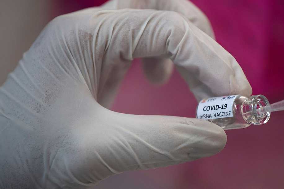Potirendaba interrompe vacinação contra a covid-19 por falta de doses