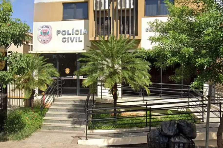 Homem morre baleado por policiais após ameaçar os pais em Rio Preto