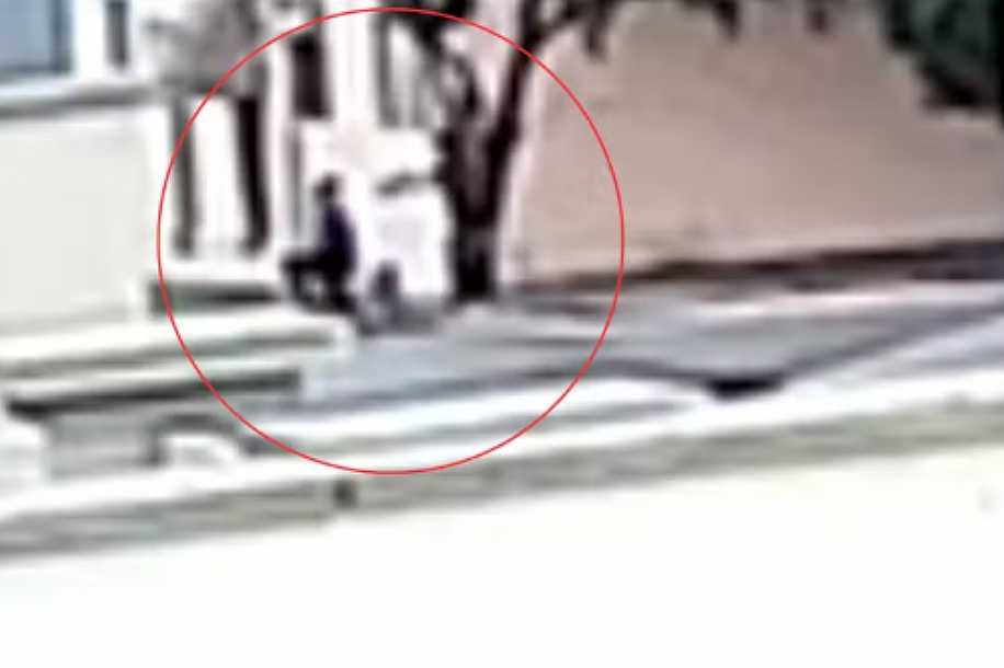 Mulher joga água e óleo fervendo no vizinho após briga no interior de SP