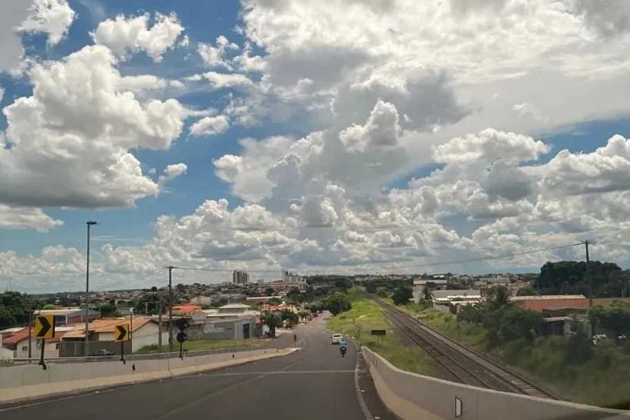 Feriadão tem previsão de calor em Jales e região; confira a previsão para o carnaval