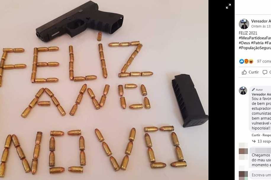 Vereador posta mensagem de Ano Novo escrita com munições em Rio Preto, SP