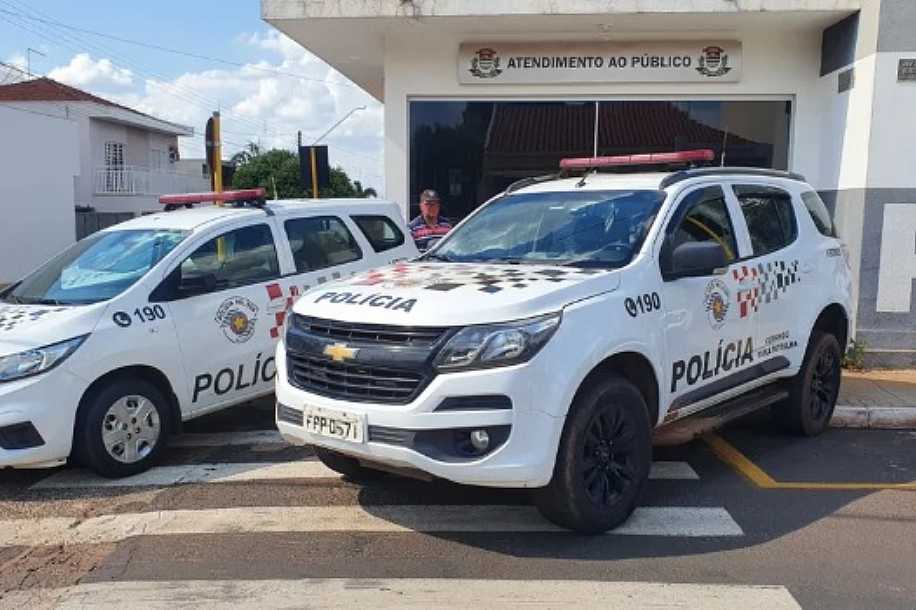 Mulher é agredida e enforcada com fio pelo marido após se negar a comprar drogas para ele no interior de SP