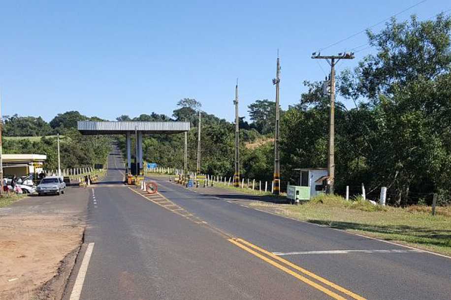 Justiça manda fechar pedágio de Tabapuã e motoristas trafegam sem pagar taxa de R$ 4,10