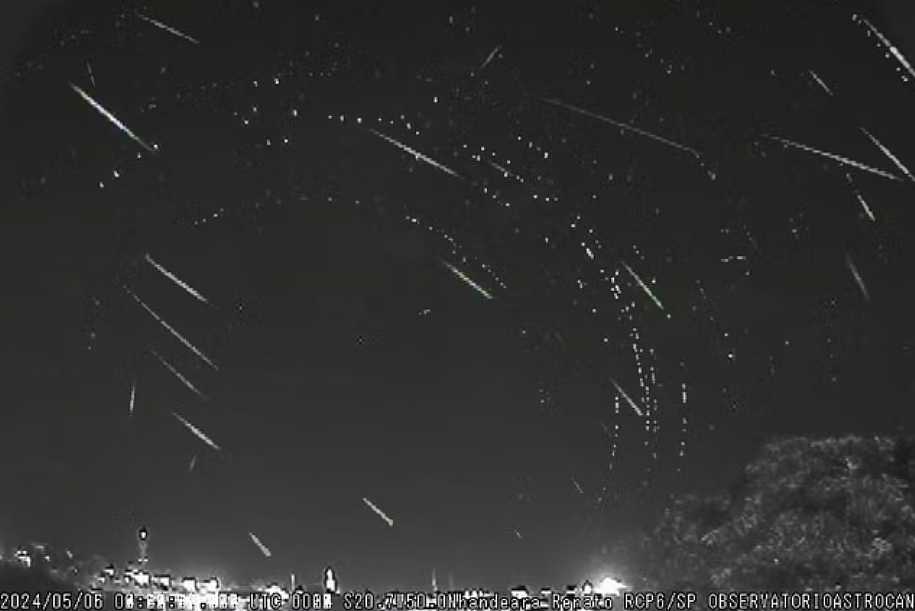 Chuva de meteoros é registrada no interior de SP