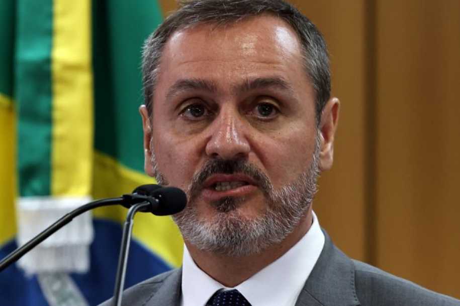 Diretores da PF apoiam Andrei e colocam cargos à disposição