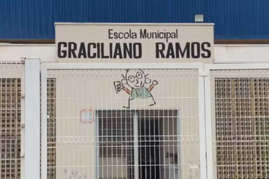 Sem salários, funcionários terceirizados que trabalham em creches municipais mantêm paralisação em Rio Preto