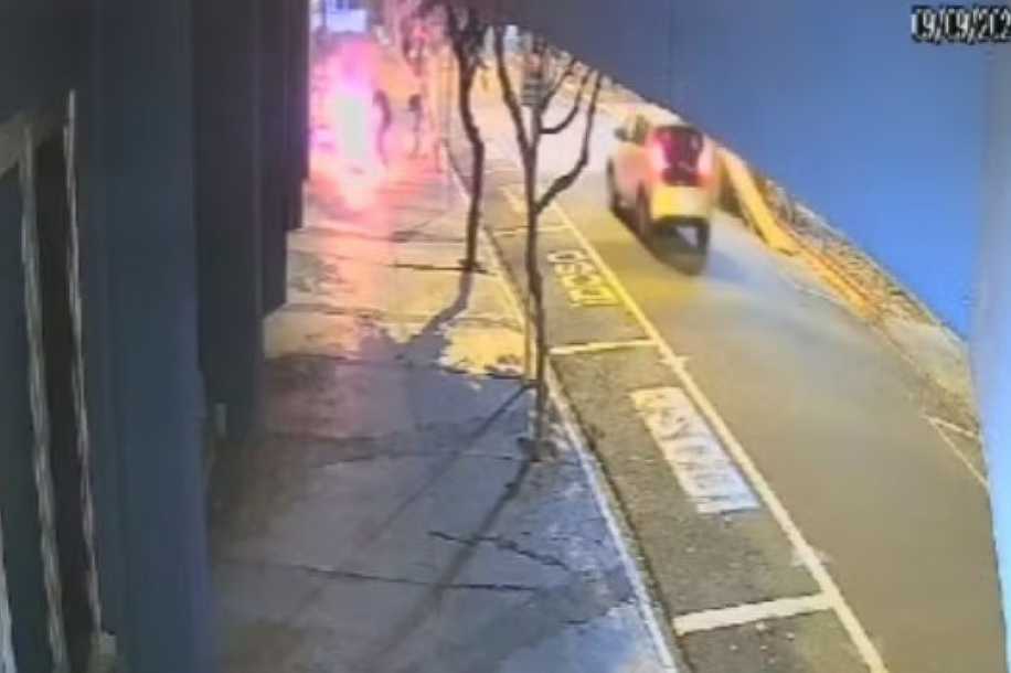 VÍDEO: Homem é preso após atear fogo na companheira no interior de SP; vítima teve diversas queimaduras pelo corpo