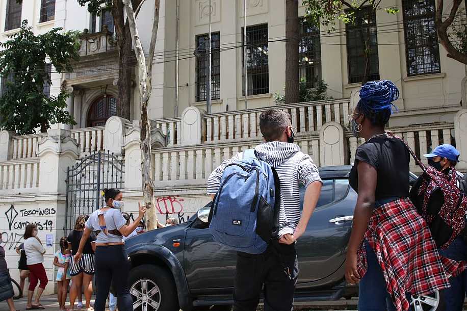 Estado de São Paulo quer acelerar volta de aula presencial no segundo semestre