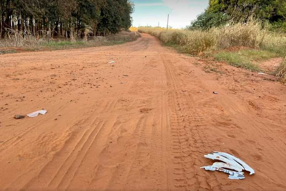 Casal de ciclistas é atropelado por carro em estrada rural no interior de SP; mulher morreu e motorista fugiu