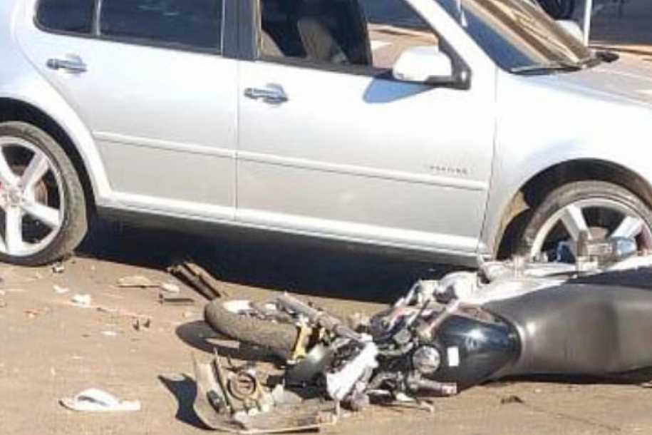 Jovem de 21 anos é morto a tiros enquanto comia lanche
