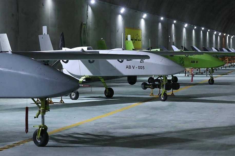 Irã se prepara para fornecer drones à Rússia, dizem EUA