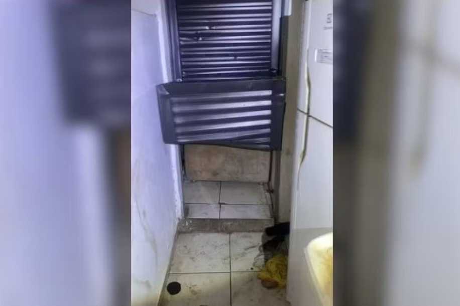 Jovem é encontrado dentro de geladeira após arrombar porta e invadir casa