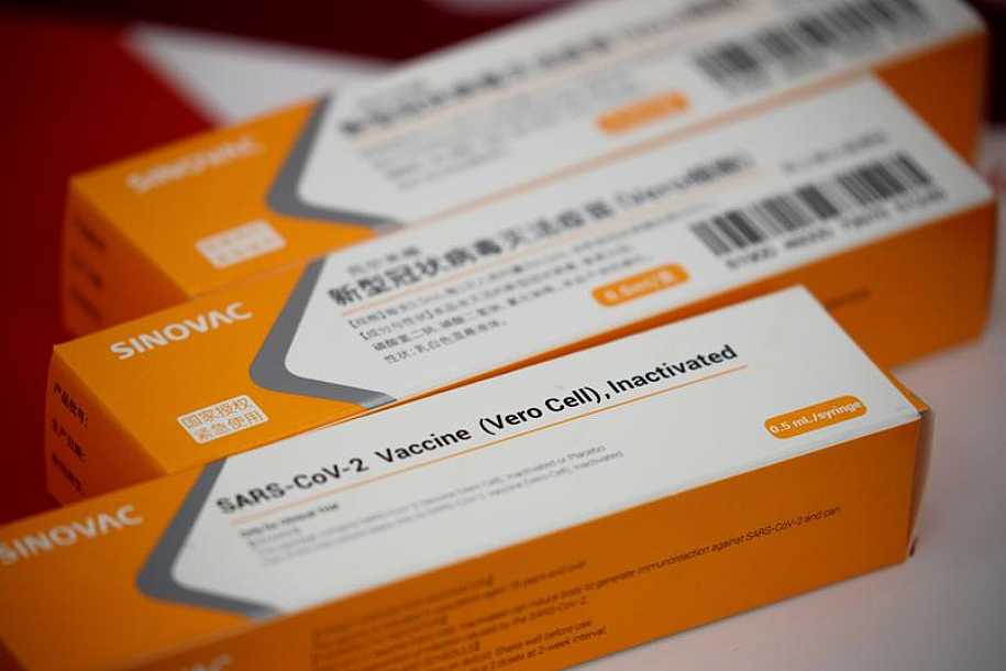 OMS recomenda dose de reforço da Coronavac a pessoas com 60 anos ou mais