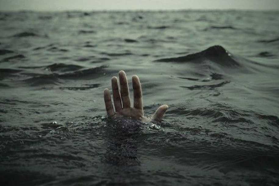 Adolescente morre afogado  em Guzolândia após cair com cavalo dentro de açude