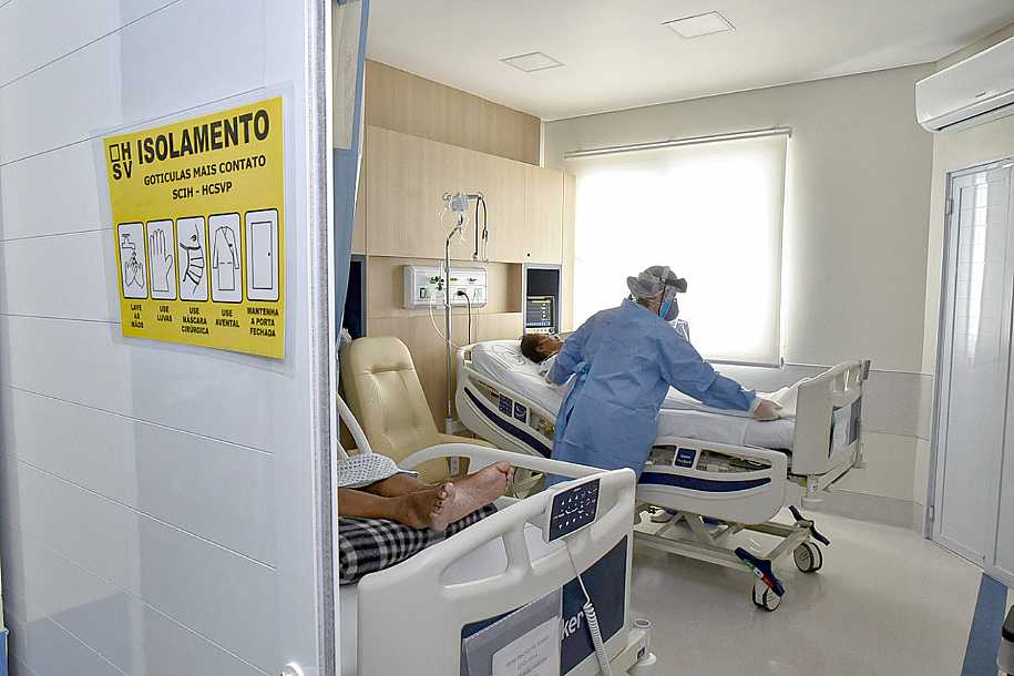 Covid-19: Albert Einstein, Sírio Libanês e outros hospitais privados de SP têm alta de internações