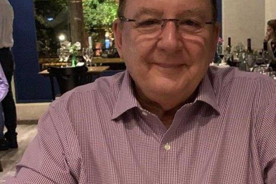 Cardiologista Oswaldo Tadeu Greco morre por complicações da covid-19