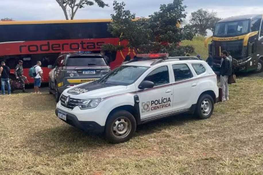 Mulher é encontrada morta em assento de ônibus interestadual durante viagem no interior de SP