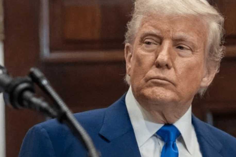 Após acordo, Trump prevê reabrir Ormuz até sexta