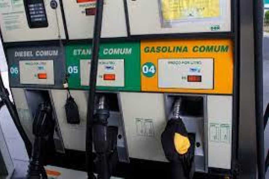 Petrobras anuncia aumento de R$ 0,41 no preço da gasolina e de R$ 0,78 no diesel
