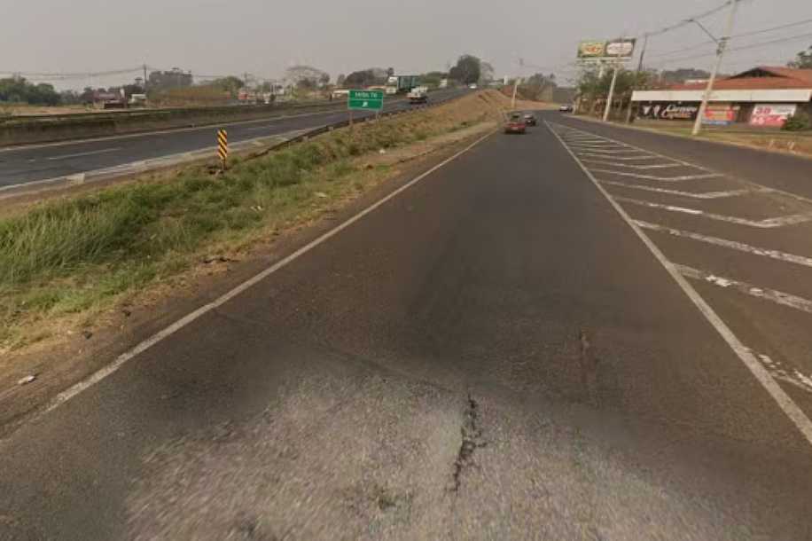 Pedestre morre após ser atropelado por caminhonete na BR-153 em Bady Bassitt