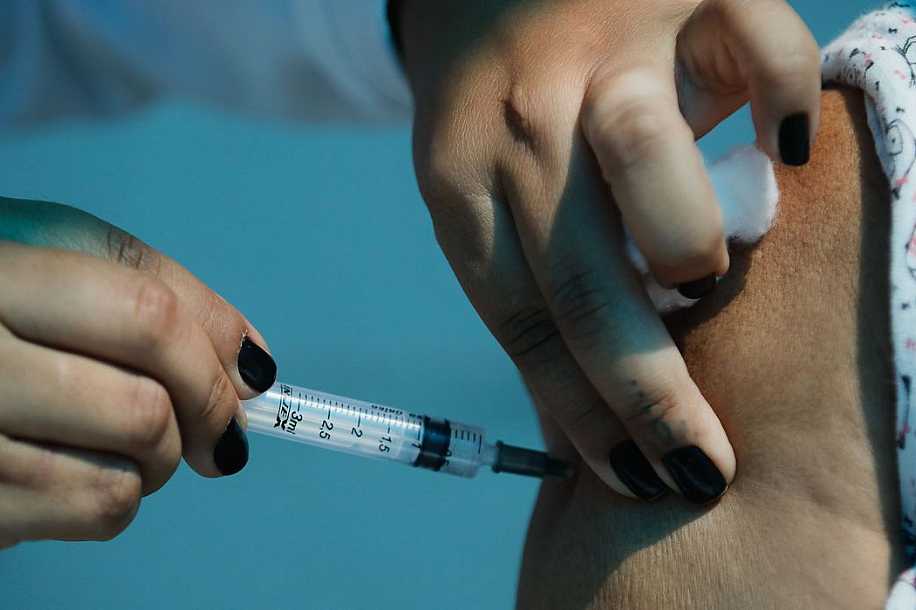 Brasil tem 41,11% da população vacinada com ao menos uma dose contra a covid-19