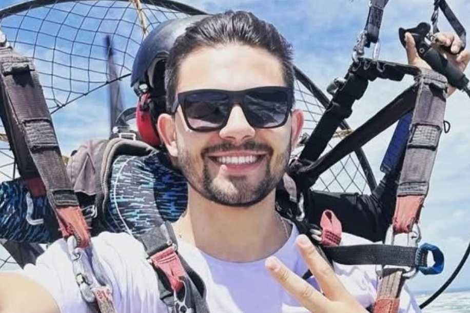 Piloto morre após ”banho de óleo” em escola de aviação no PR