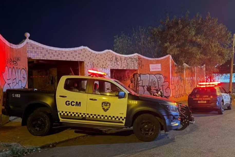 Polícia prende suspeitos de matar homem queimado em motel abandonado em Rio Preto