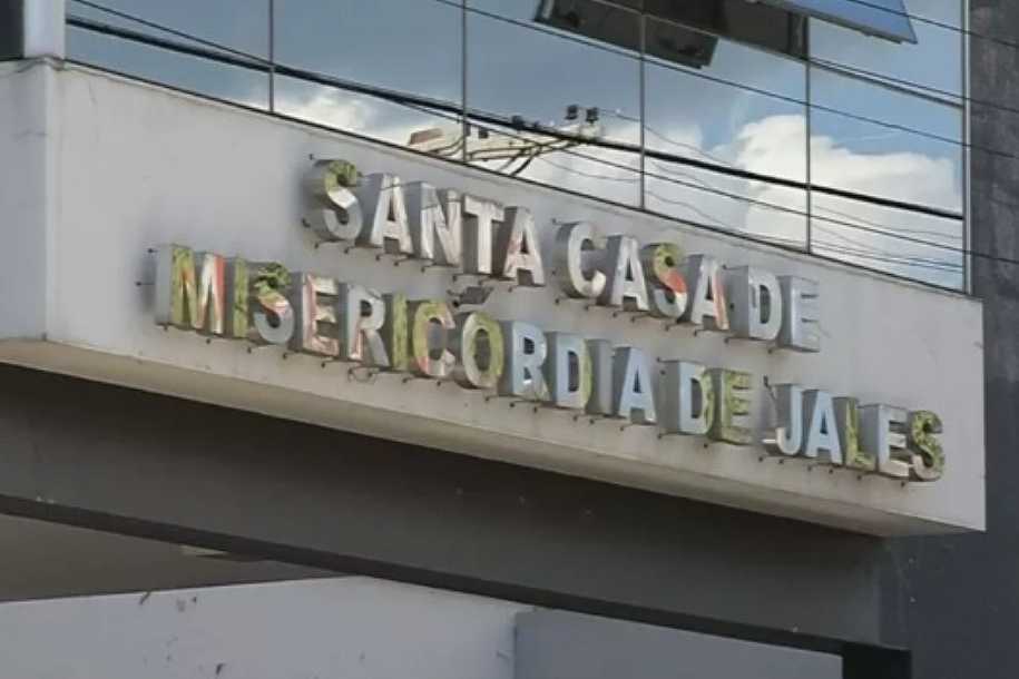 Trabalhador rural é preso suspeito de atirar contra homem após briga sobre volume do som em bar