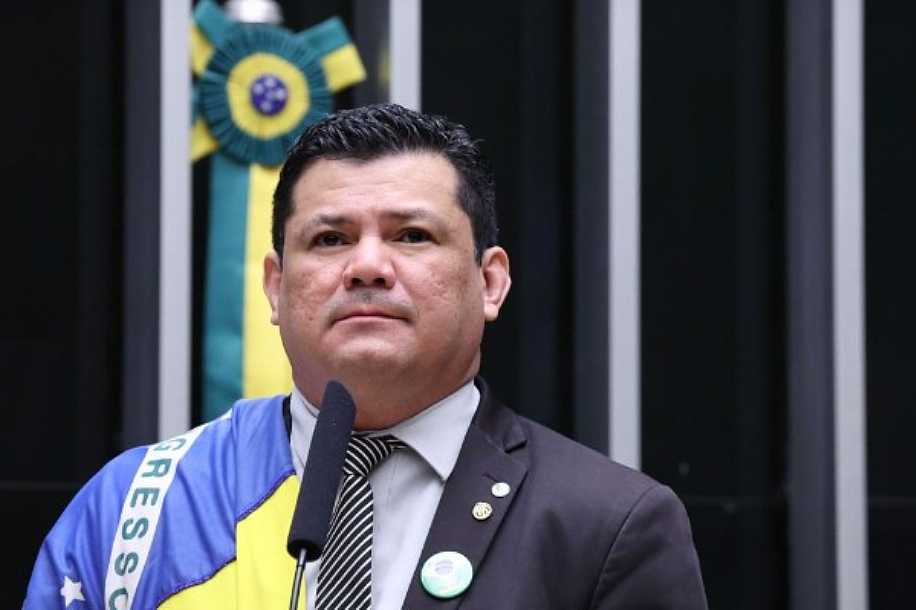 Deputado do PL vira réu no STF por fala sobre morte de Lula