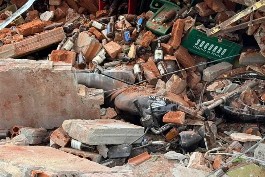 Depósito de bebidas explode em Rio Preto