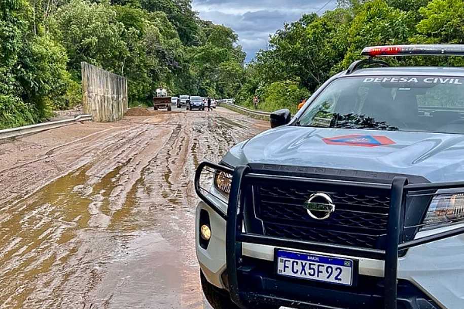 Temporais devem continuar no litoral paulista nesta segunda-feira
