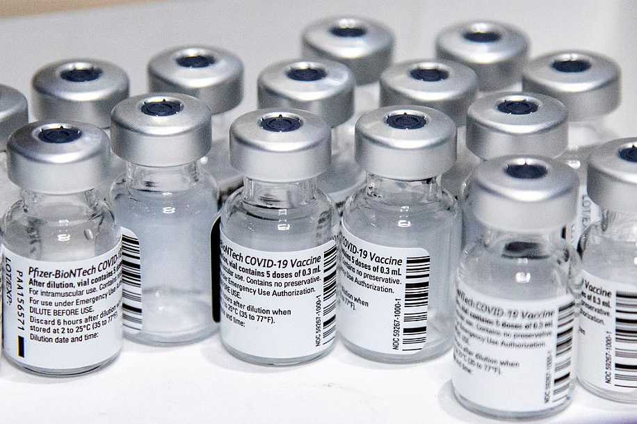 Brasil recebe mais de 840 mil doses da Pfizer