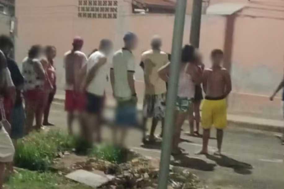 Homem é morto a tiros após discussão em bar de Nova Granada
