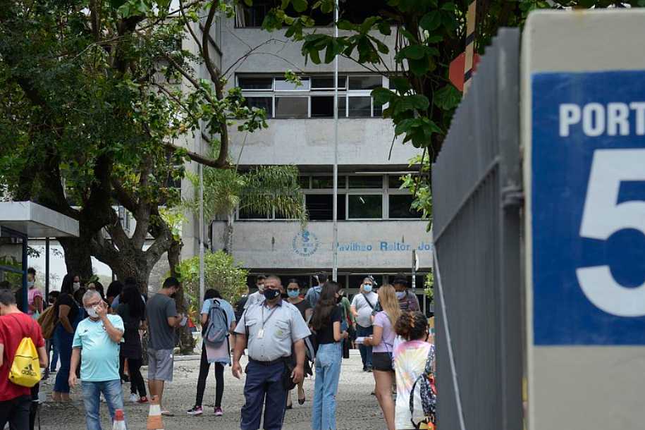 Entenda como é feita a correção do Enem