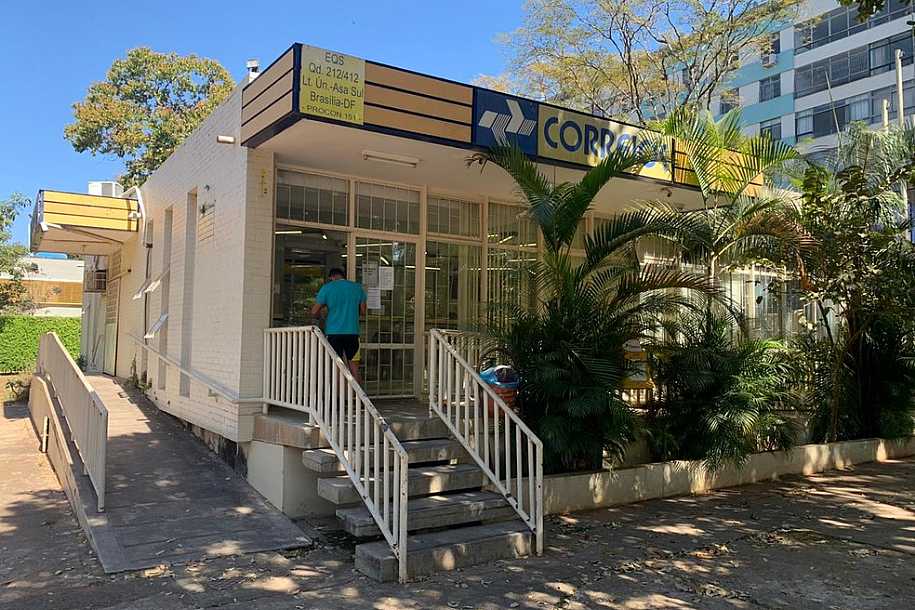 Sindicatos acatam decisão judicial e decretam fim da greve dos Correios