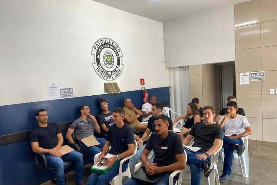 Aprovados no concurso da GCM de Santa Fé do Sul participam da fase de investigação social