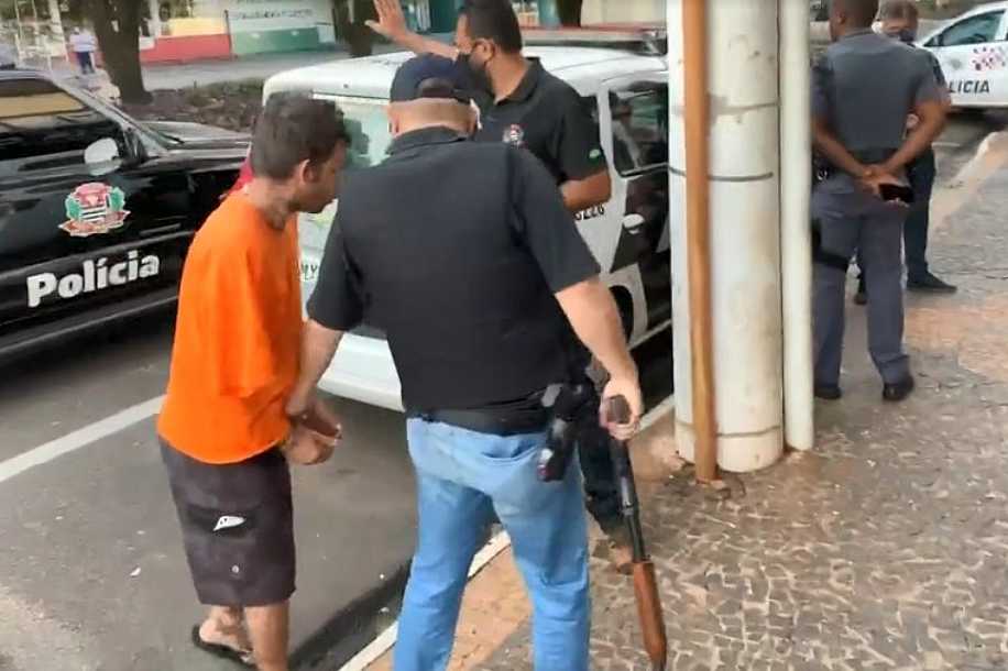 Polícia prende 18 pessoas em operação contra o tráfico de drogas na região de Jales