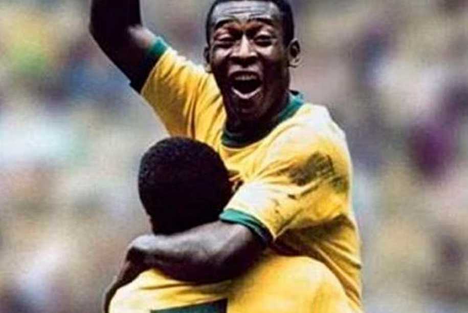 Pelé vira adjetivo sinônimo de ´excepcional´ e é inserido no dicionário Michaelis
