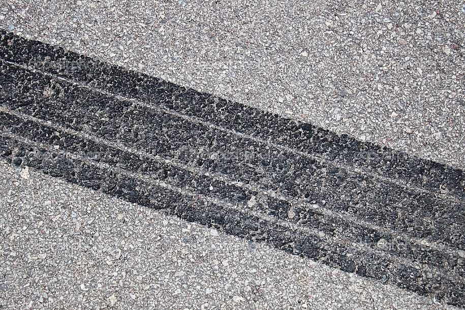 Homem morre atropelado por furgão na rodovia Marechal Rondon
