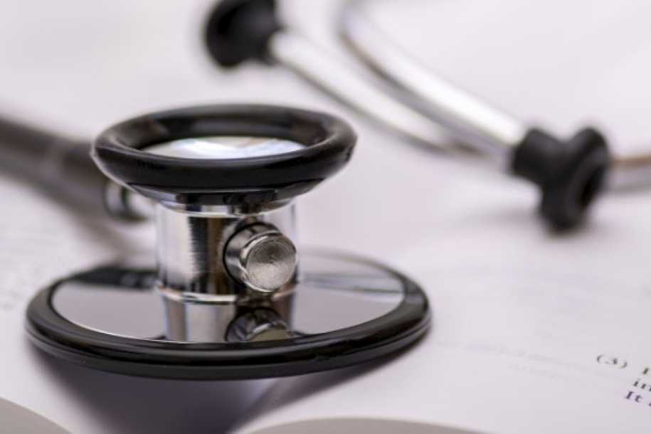Formação médica deve mudar após prescrições equivocadas de remédios na pandemia do Covid-19