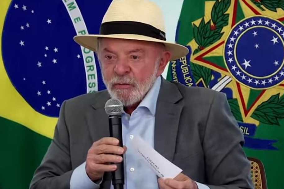 Paraguai convoca embaixador brasileiro após fala de Lula