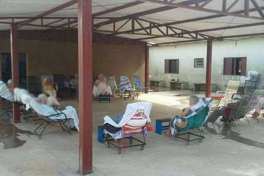 Asilo em Santa Fé confirma sete casos de Covid-19