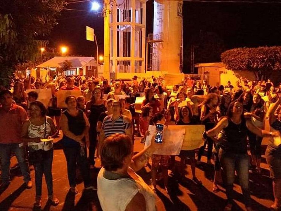 Comunidade escolar de Rubinéia rejeita a implantação do PEI - Programa de ensino integral