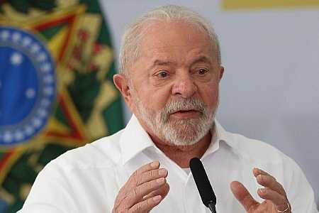 Lula anuncia mínimo de R$ 1.320 e aumento da faixa de isenção do IR