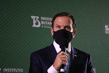Doria confirma resultados do estudo em Serrana: redução de 80% em casos de covid-19