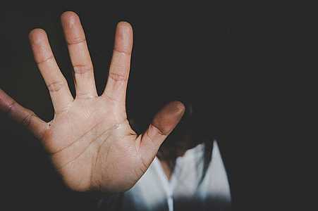 Atendente vive momentos de terror ao ser raptada pelo ex-namorado