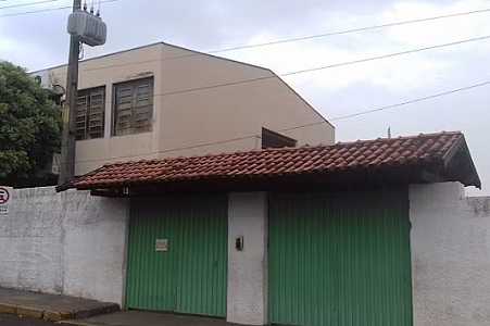 Polícia investiga denúncia de agressão e ofensa de professora contra menina diagnosticada com autismo em escola